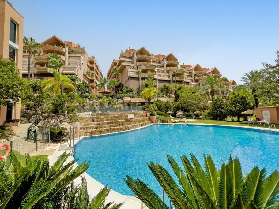 Ubicacion Y Vistas Panoramicas En Nueva Andalucia - Magna 108 Apartamento Marbella
