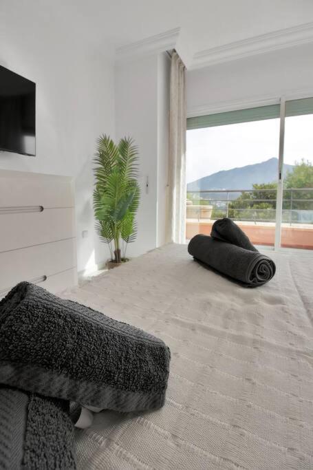 Apartamento Ubicacion Y Vistas Panoramicas En Nueva Andalucia - Magna 108 *